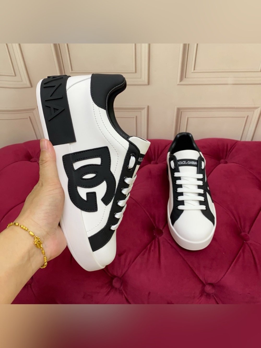 Dolce & Gabbana Black and White Logo Leather Sneakers - Picture 4 of 9